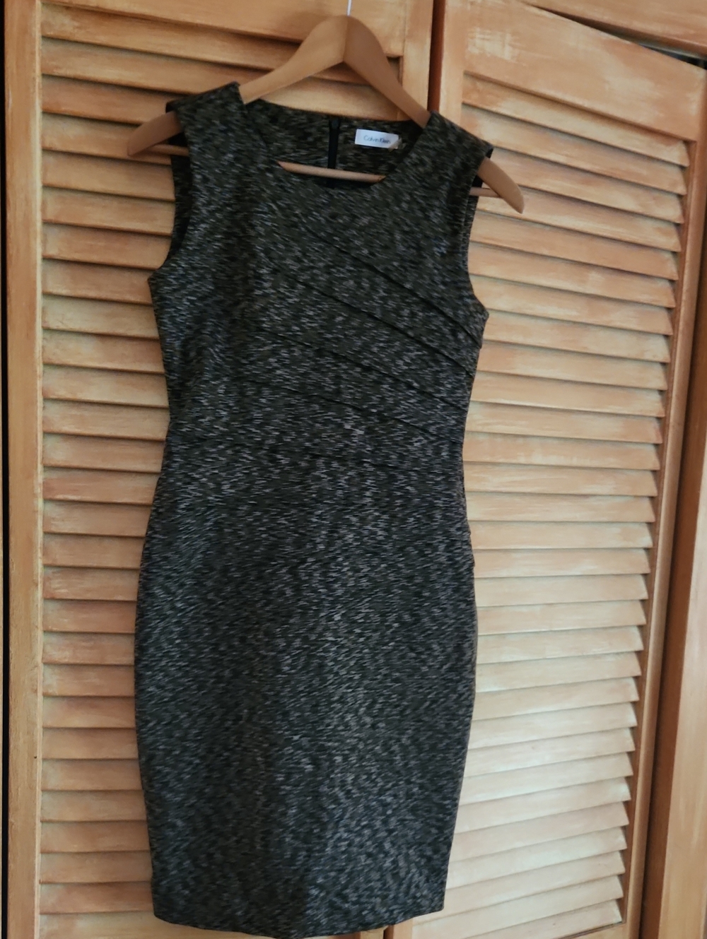 Calvin Klein Black and Silver Textured Sheath Midi Dress